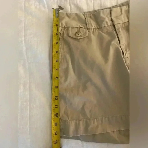 Eddie Bauer Size 4 Women’s Mercer Fit Khaki Shorts Bermuda Style 100% Cotton Tan - Picture 13 of 13